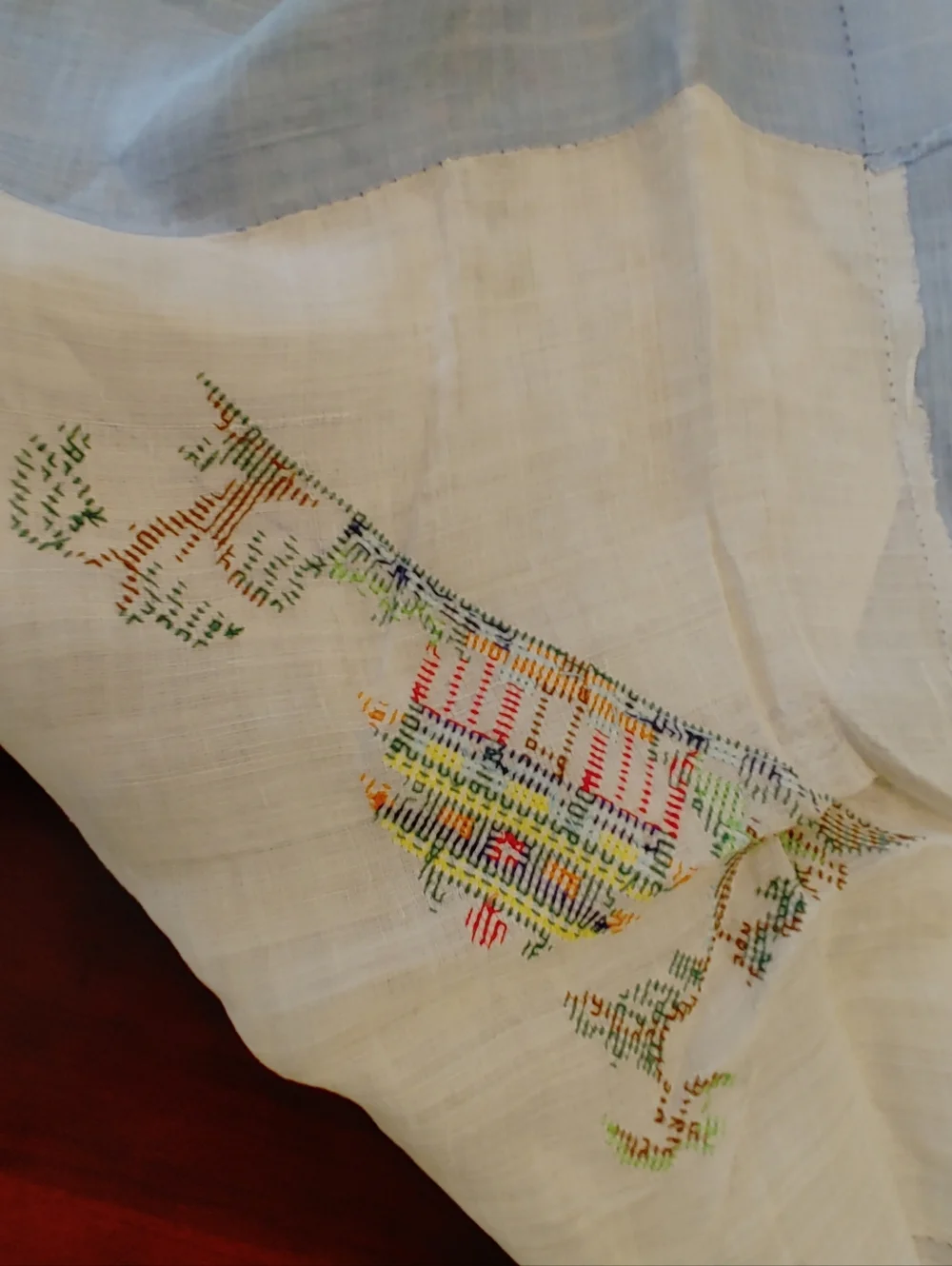 Hand-Embroidered Blue & Cream Tablecloth - Antique Linen 84